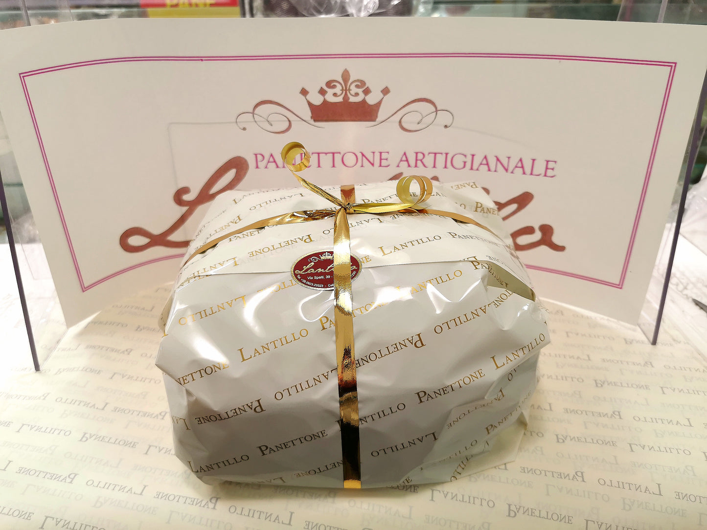 PANETTONE AI FRUTTI DI BOSCO